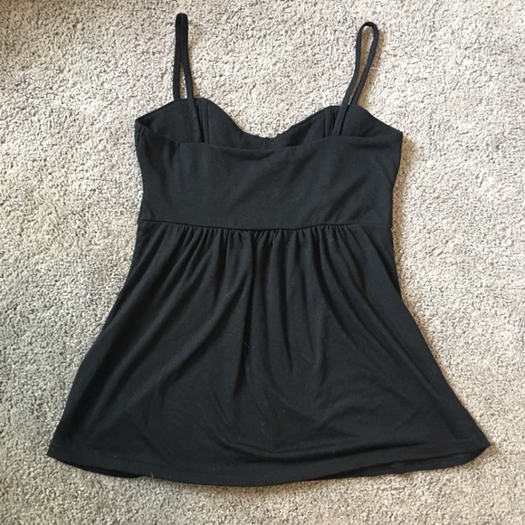 SALE! 3/15$ H&M Sleeveless Top - Picture 6 of 7